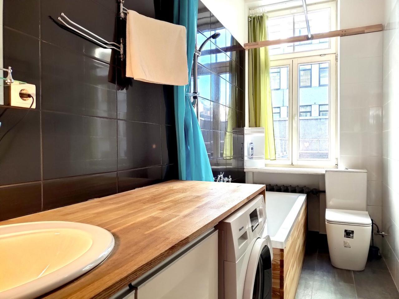 Brivibas Center Apartments Riga Eksteriør bilde
