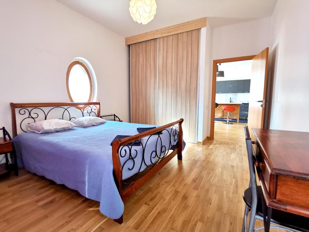 Brivibas Center Apartments Riga Eksteriør bilde